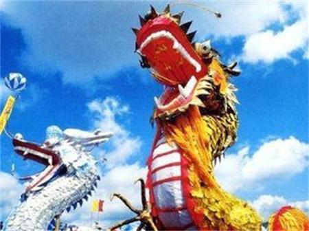 探水鉆機(jī)廠家與您一起挑龍頭嘍！